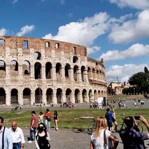 Meet your Posher, Max